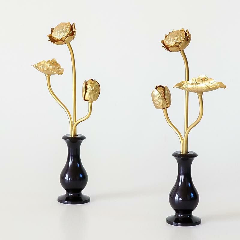 ✶金属工芸品✶銅製 三本立 小常花 消金メッキ 真鍮製 華瓶付 仏具・仏壇・仏像 真鍮 金色常花（花立て付き） 1対【3寸】高さ16.5cm 仏具 常花 仏壇 常