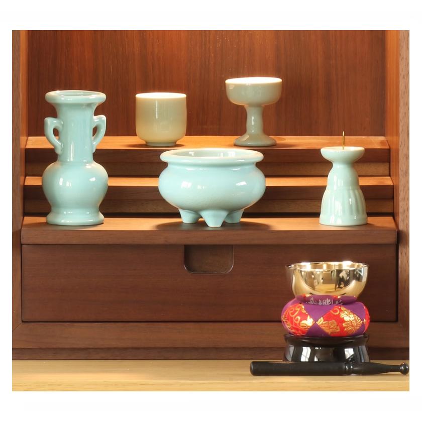 仏具 セット 青磁無地 陶器5点+おりんセット 香炉灰・マッチ付き