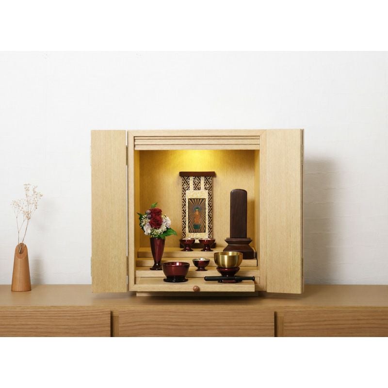 ミニ仏壇 「デイジー14号」LEDライト付き ウォールナット・ライト