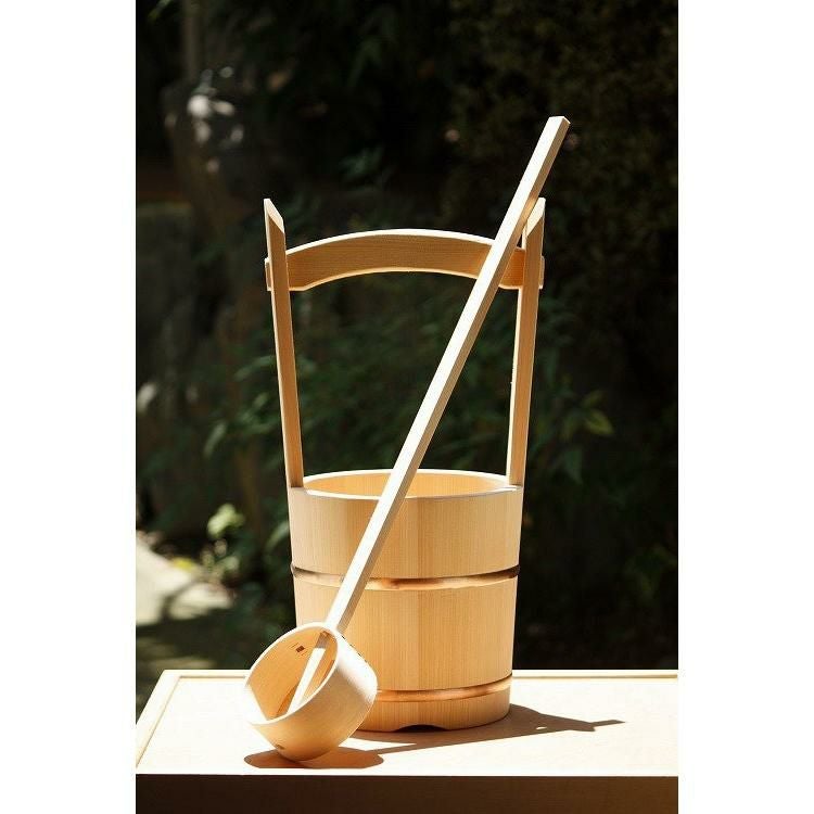 木製手桶（小） ひしゃく付 高さ39cm 手桶 おけ 打ち水 お墓参り (6020